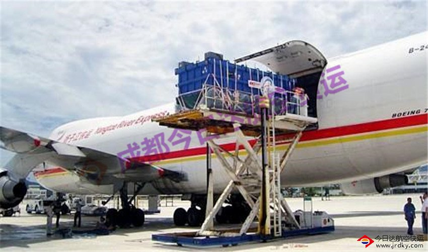 東航成都貨運部